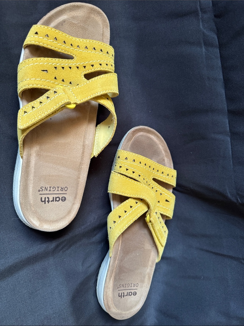 Earth Origins Yellow Suede Cross-Strap Slide Sandals